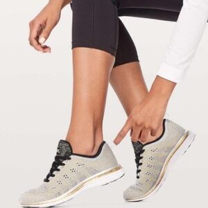 Lululemon APL Womens TechLoom Pro Shoe *Metallic
Silver / Gold / Black